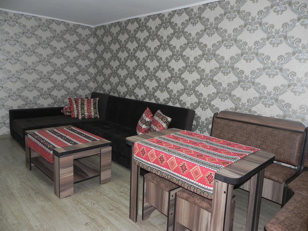 Old Yard Guest House 트빌리시 외부 사진